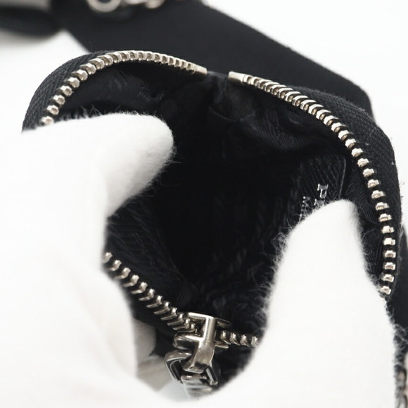 PRADA Saffiano Prada ReEdition 2005 ReNylon 1BH204 2-way Shoulder Bag in Blac... - Picture 5 of 14